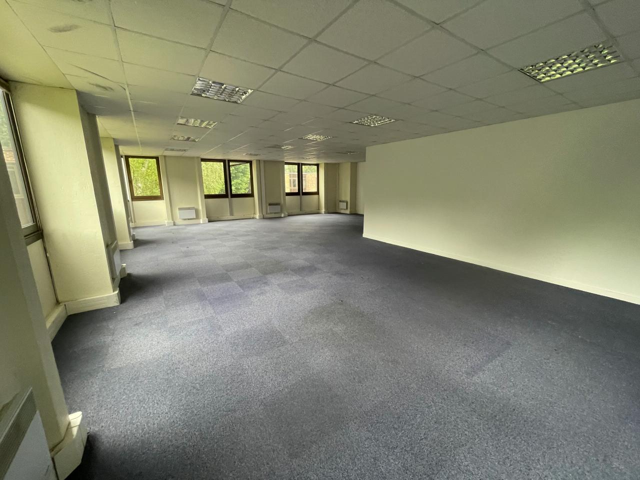 Bureau Croissy-Beaubourg 335m² Location bureau Croissy-Beaubourg Seine-et-Marne OLBUR2105222 5